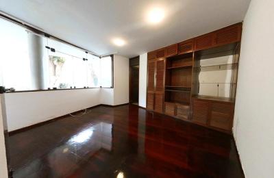 ALQUILER DE LINDA CASA DE 3 PISOS EN PIMENTEL